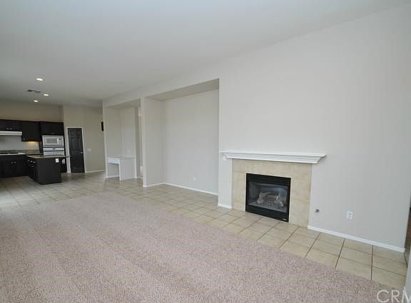 4th image of 26392 Clydesdale Ln