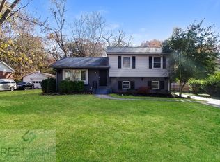 6301 Idlebrook Dr, Charlotte, NC 28212