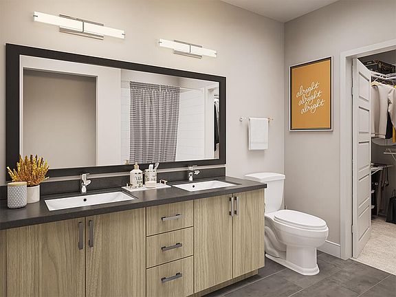 3rd image of 1615 Evergreen Ave #4