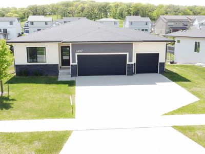 1497 S 100th St, West Des Moines, IA, 50266