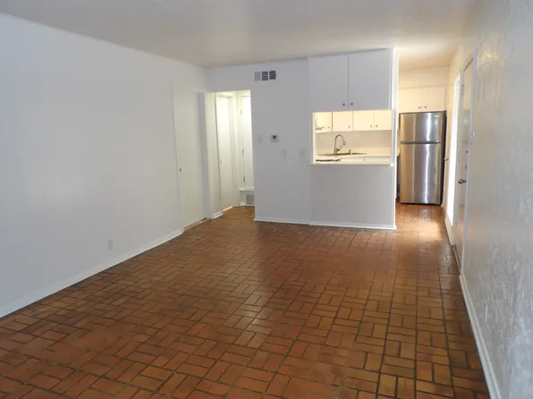 4331 Buena Vista St #101, Dallas, TX 75205
