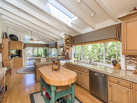 5th image of 1487 La Venta Dr