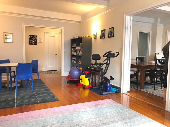 3rd image of 175 W 76th St APT 10D