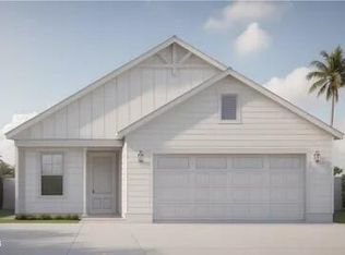 2443 Lake Ridge Dr, Southport, NC 28461