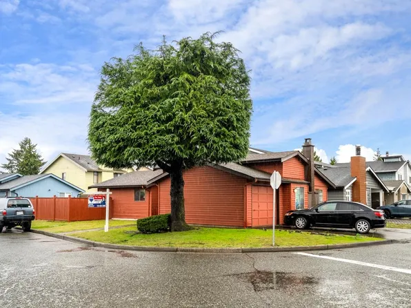 11121 Kingsbridge Dr, Richmond, BC V7A 4T1