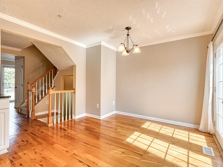 490 Crestridge Way — Photo 14
