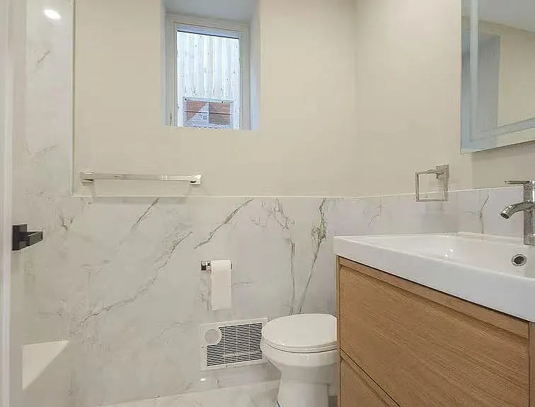 334 Van Duzer St #1 — Photo 5