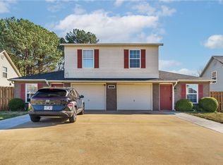 3405 SW Victoria Pl, Bentonville, AR 72712