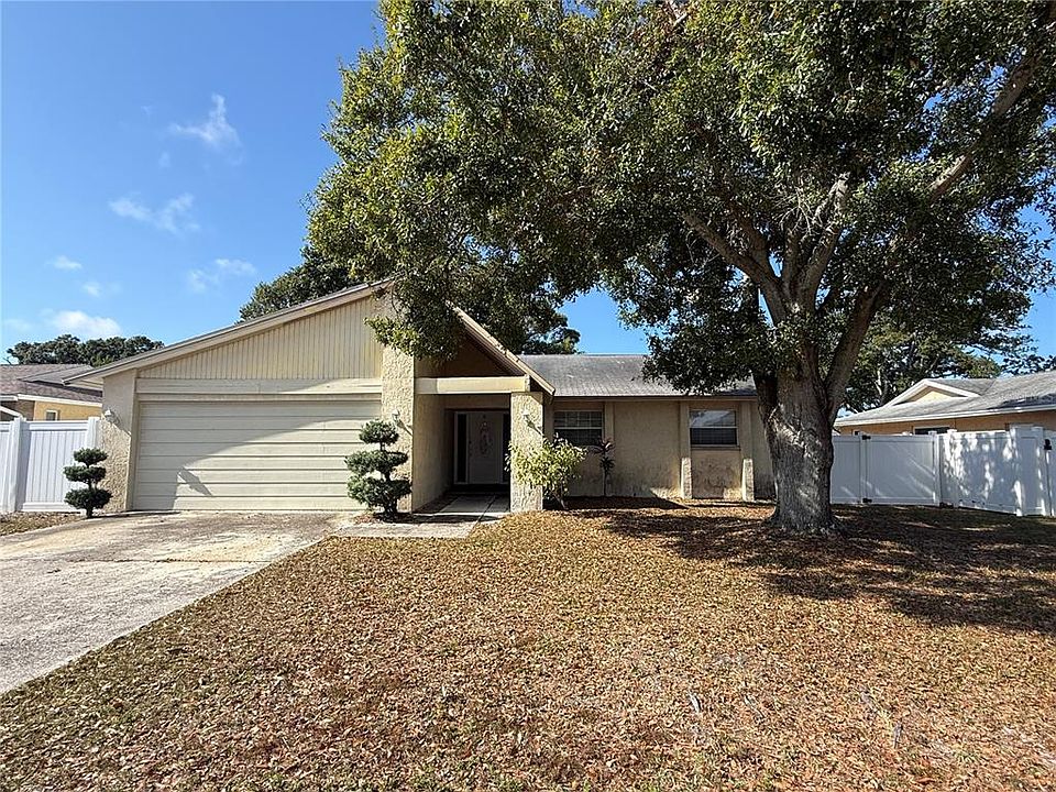 1st image of 2314 Hawthorne Dr