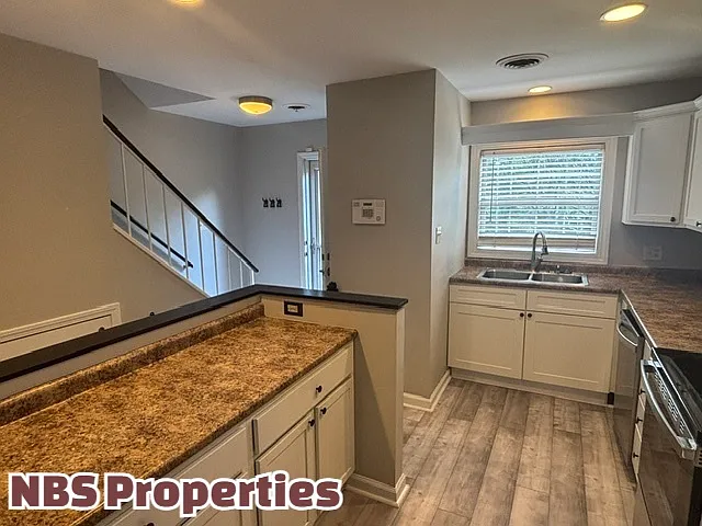 6523 Deane Hill Dr #14-1-1 — Photo 22