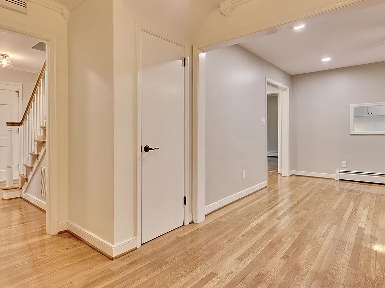 114 Richards Rd — Photo 28