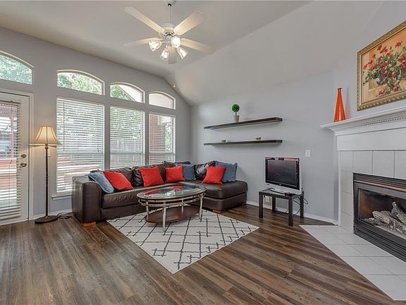 4th image of 3705 Palmetto Ct