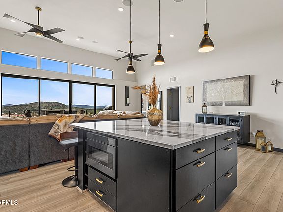 5th image of 1720 E SAGEBRUSH Road