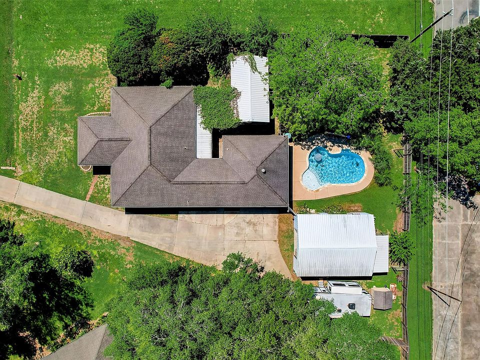 1st image of 13414 Anna Ct