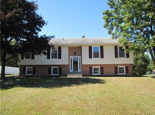 15 Melody Dr, Newark, DE 19702