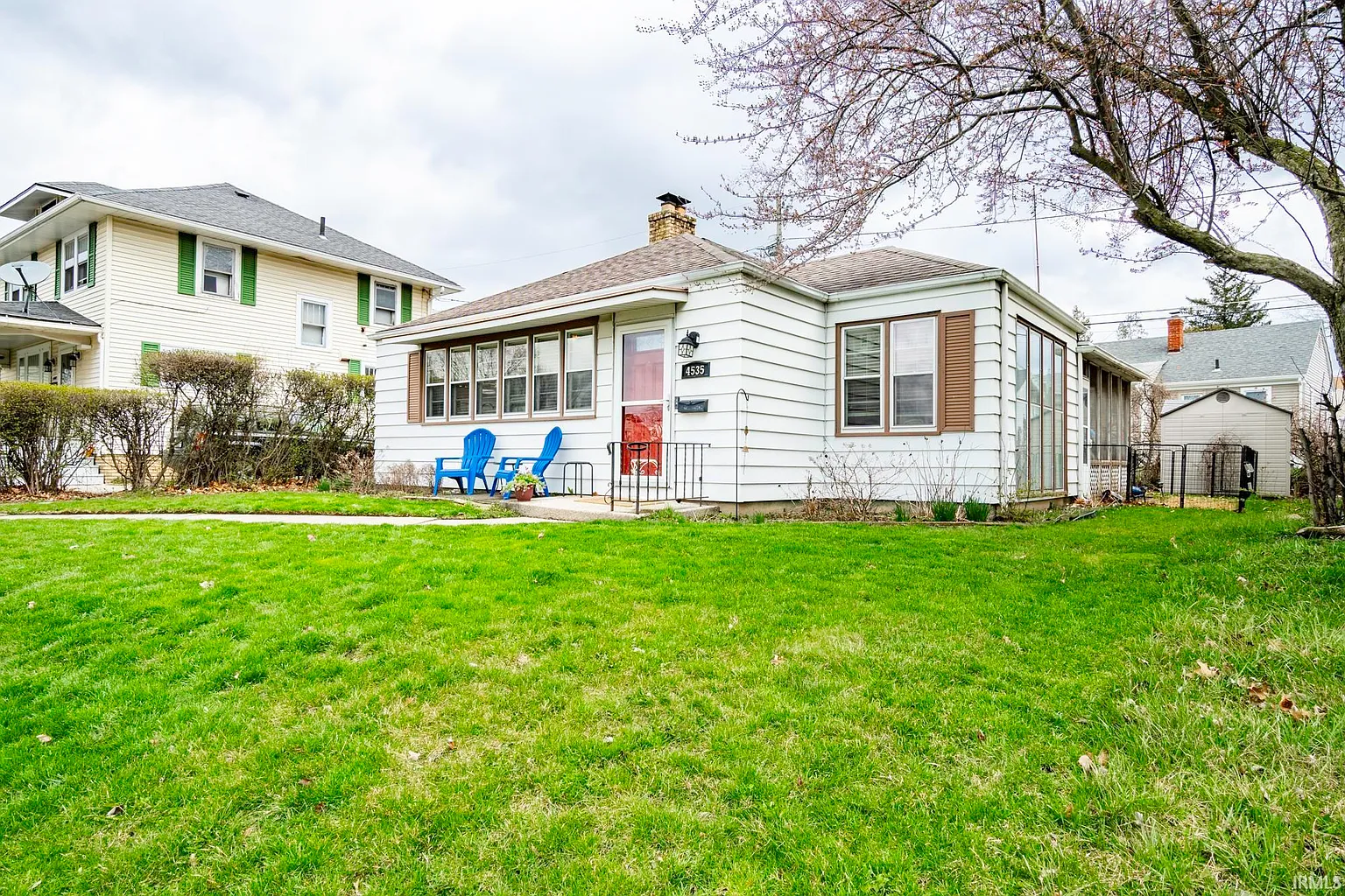 4535 Calumet Ave photo 1