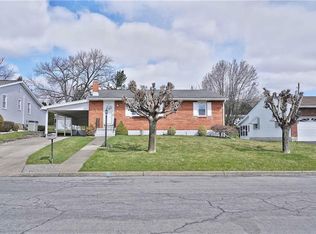 927 E Lynnwood St, Allentown, PA 18103