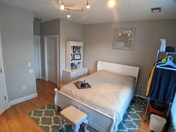 Primary/Master bedroom