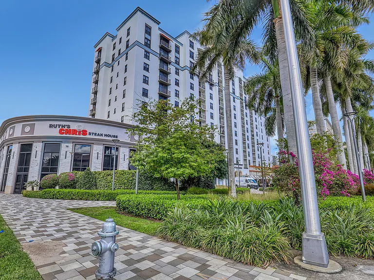 651 Okeechobee Blvd #403 — Photo 1