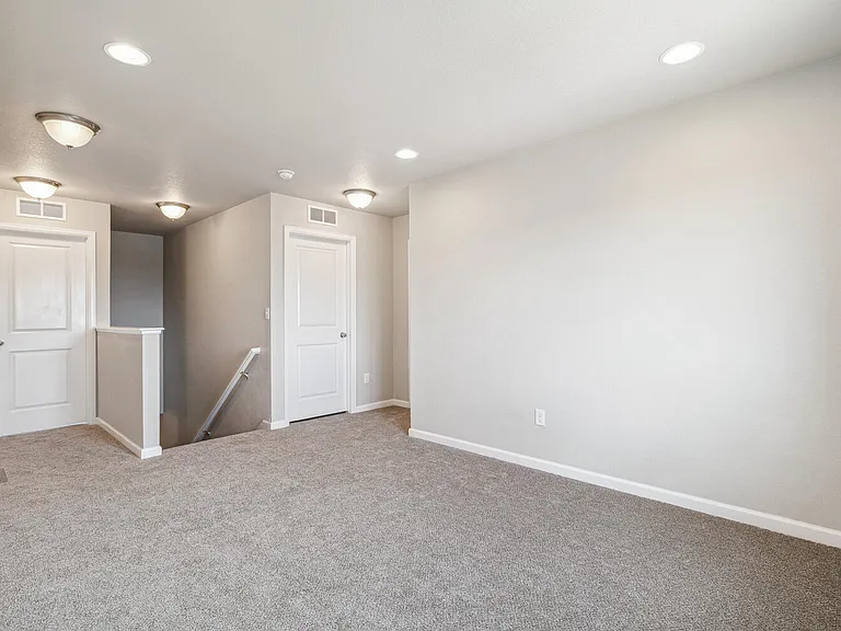 1119 Sherman Dr — Photo 18