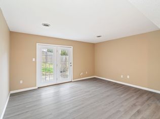 348 Indian Hills Cir #7, Clinton, TN 37716