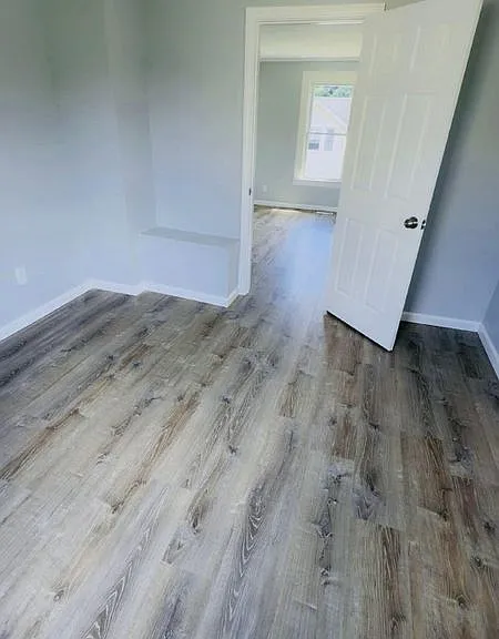 143 Lake Ave — Photo 3