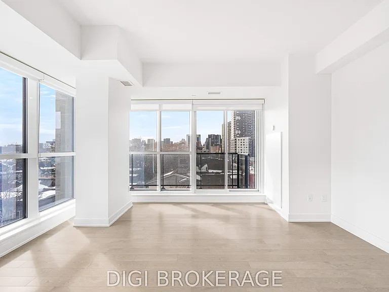 560 Rideau St #703 — Photo 28