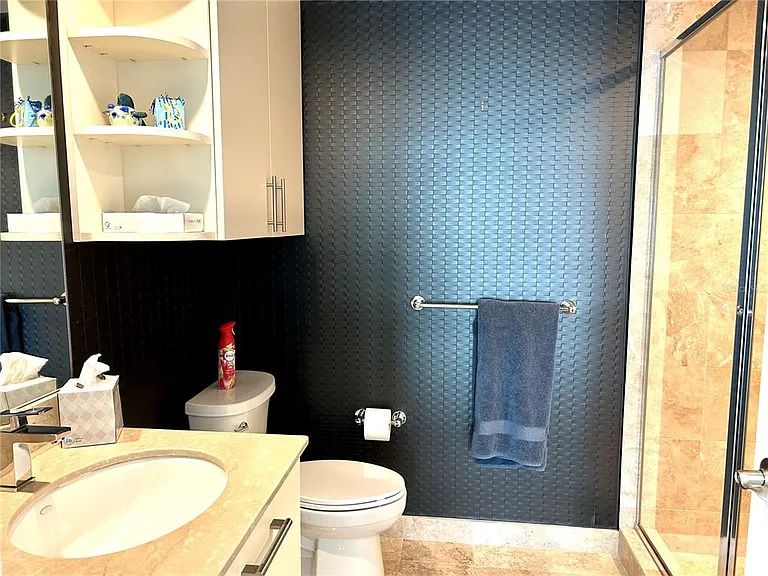1350 Main St #1210 — Photo 21