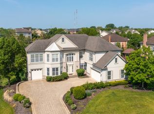 15 Forest View Dr, Hawthorn Woods, IL 60047