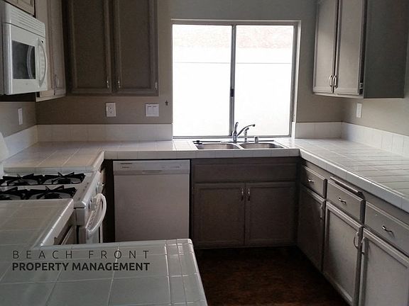 4th image of 25092 Sanoria St
