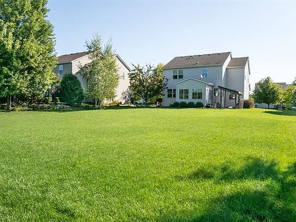 View of back yard from side patio
