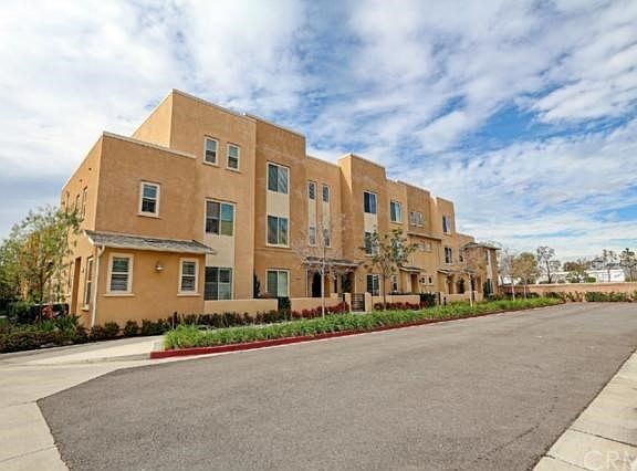 3rd image of 12825 City Dr Unit 103