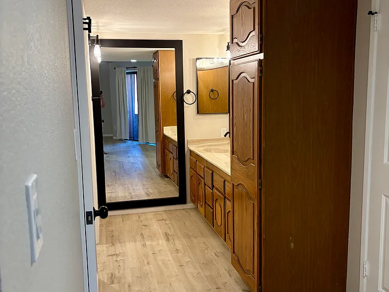 12222 N Paradise Village Pkwy S #213A — Photo 8