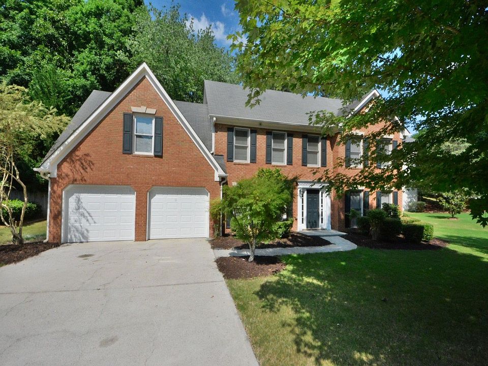 2nd image of 1028 Stonekirk Trce