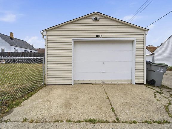 5th image of 4022 N 49th STREET