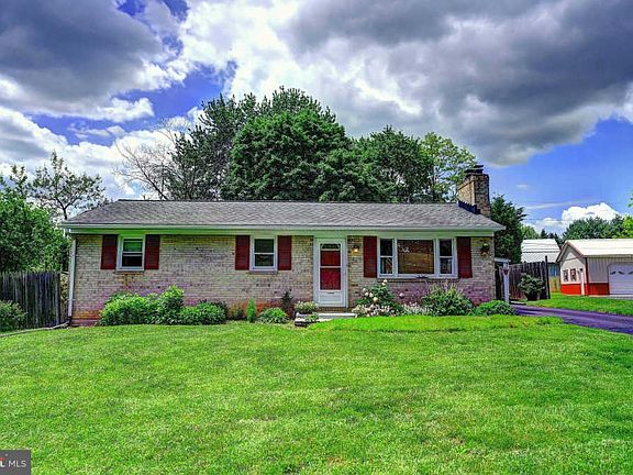 2nd image of 216 Marshall Dr