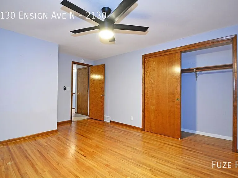 2130 Ensign Ave N #2130 — Photo 17