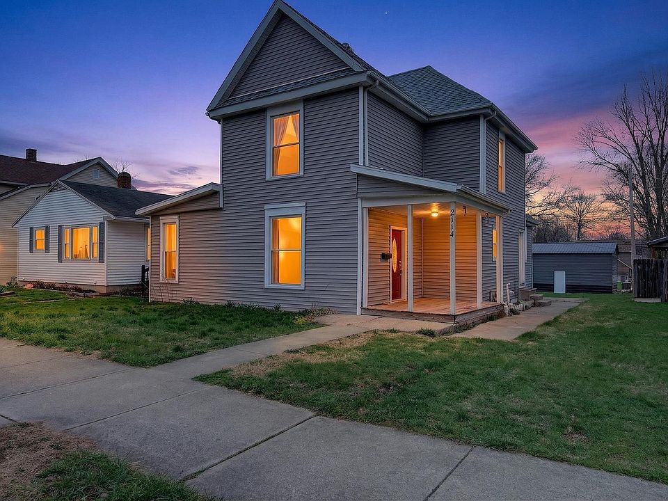 1st image of 2114 Spear St