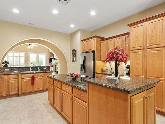 5th image of 2506 San Marin Ln