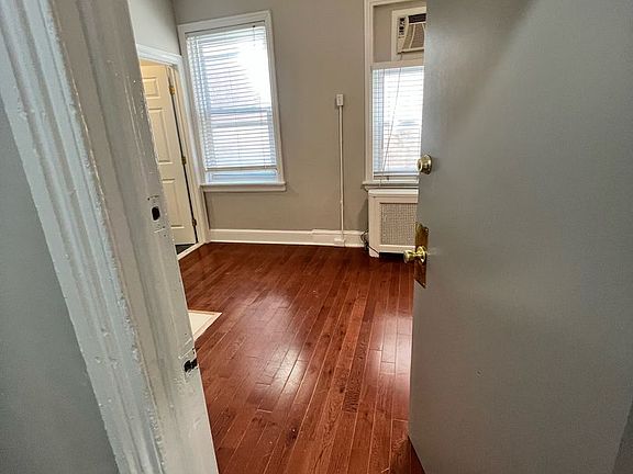 3rd image of 808 S 2nd St #2C