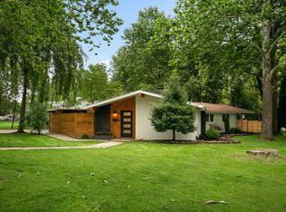 2652 S Wallis Smith Blvd, Springfield, MO 65804