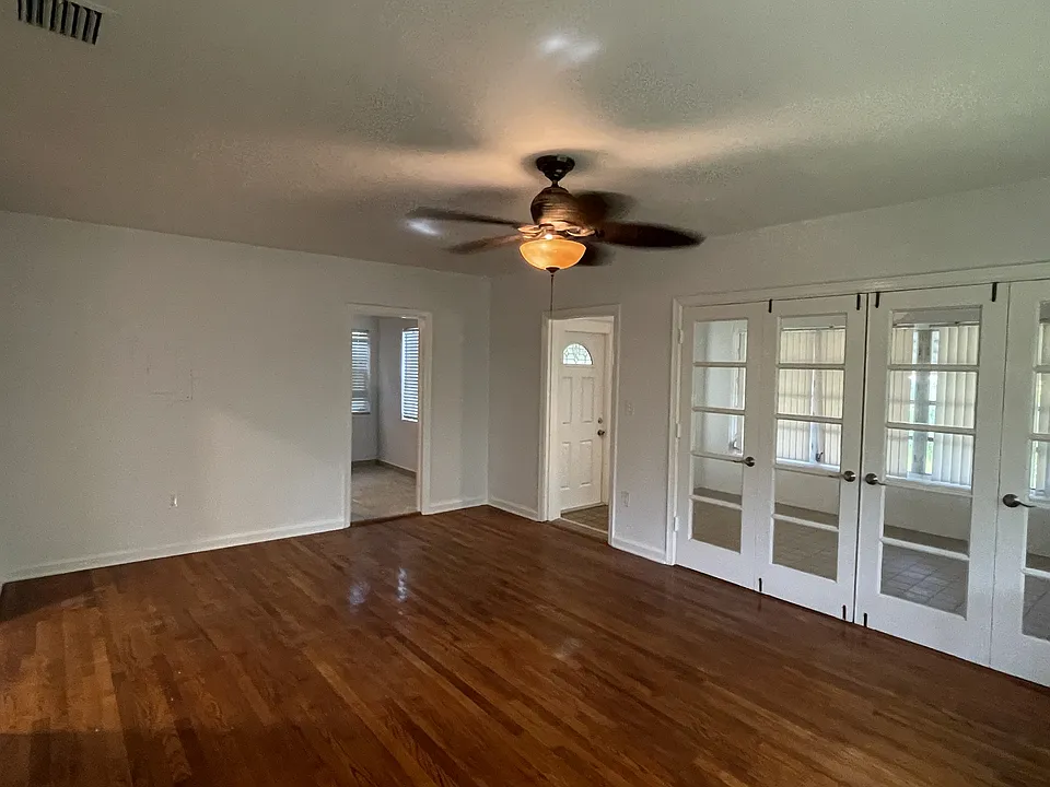 231 S Palmway #2