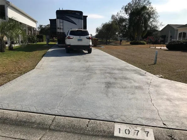 1077 Caravan Loop #113, Polk City, FL 33868