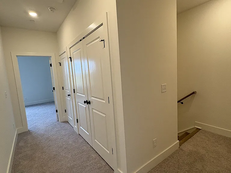 112 Nearwater Pl — Photo 5