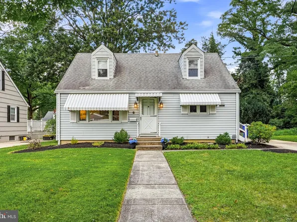 6 Whitman Ave, Cherry Hill, NJ 08002