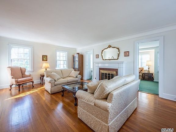 5th image of 381 Park Ave