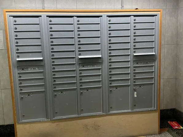 1053 East 13th Street image 5 of 23