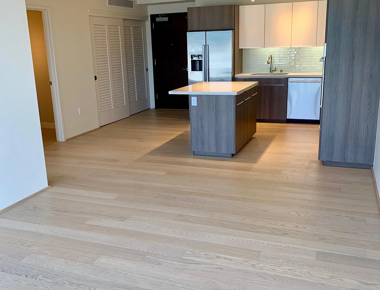 1 bed, 672 sqft, $3,700 — Photo 4