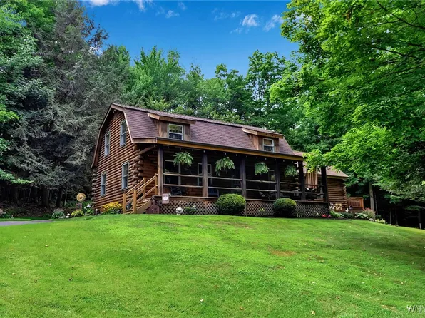 34 Cherrywood Rdg, Holland, NY 14080