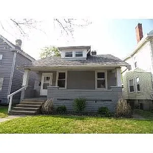 2855 Markbreit Ave photo 1